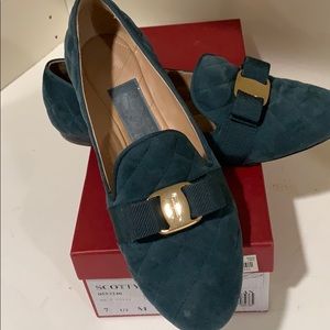 Salvatore Ferragamo 71/2 M